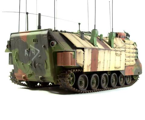 Vehiculo AACV7-A1 Command.  