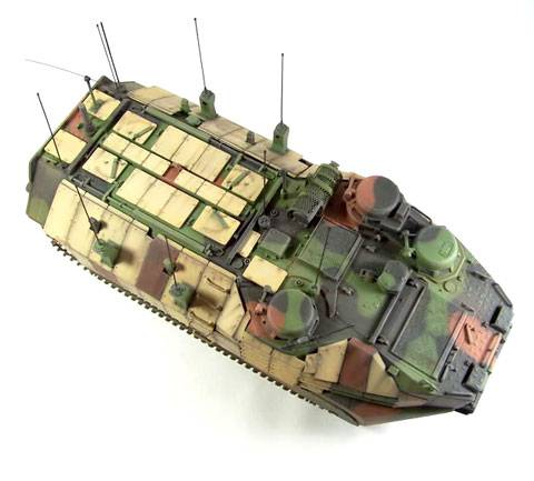Vehiculo AACV7-A1 Command.  