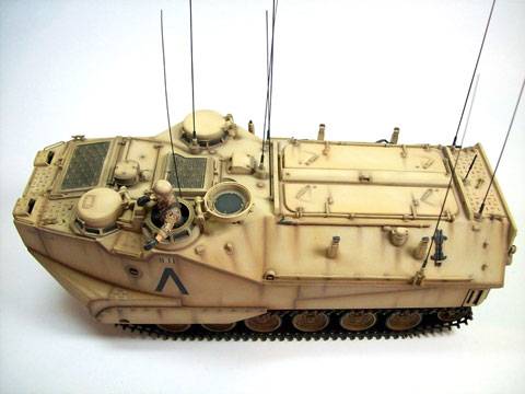 LVTP-7 del USMC - Version AAVC7A1.  