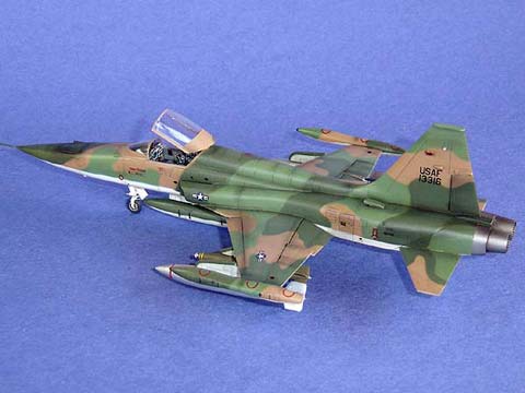 Caza F-5A Freedom - Escala 1/72