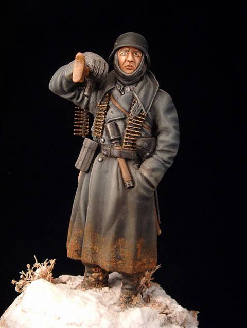 Esta peque&ntilde;a Vi&ntilde;eta representa a la figura de un soldado alem&aacute;n ( servidor de ametralladra )