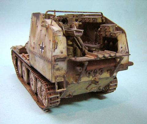 Artilleria Autopropulsada Grille M Sd.Kfz.138/1.