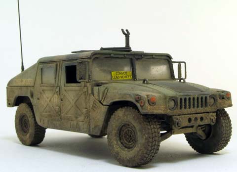 Vehiculo 4x4 Humvee de la Policia Militar - Escala 1/48