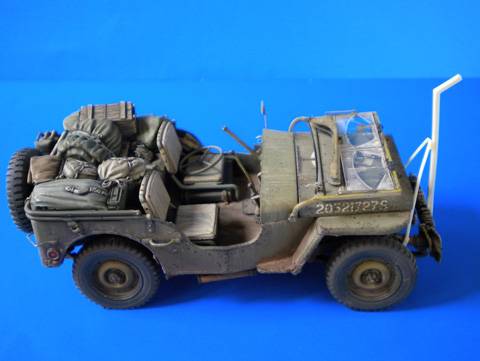 Maqueta a escala 1/35 de un Jeep Willy perteneciente al ejercito de los Estados Unidos