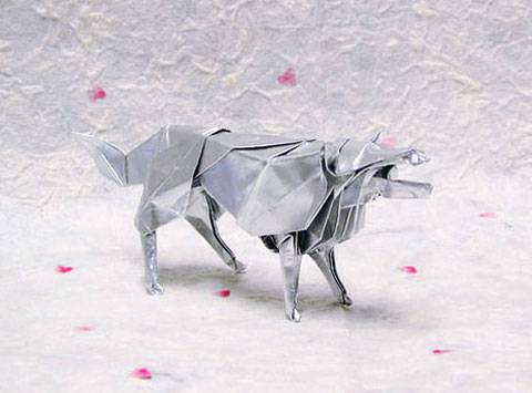 Lobo de papel del Maestro Hideo Komatsu