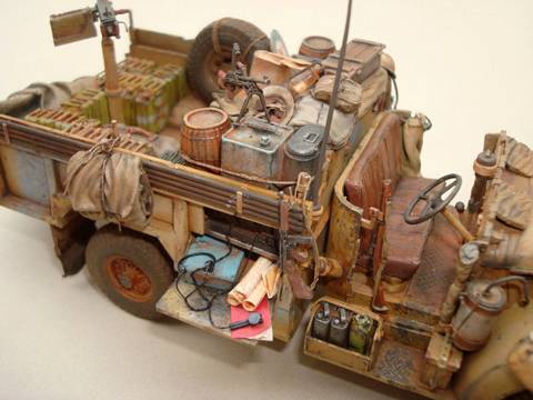 Cami&oacute;n Chevrolet del  LRDG en el Desierto - Escala 1/35