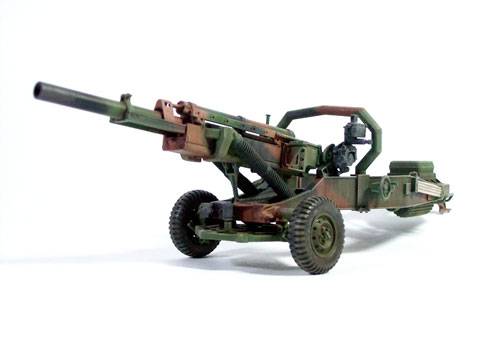 Representaci&oacute;n de la pieza de artiller&iacute;a M102 de 105mm.