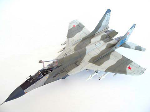MiG-29 Fulcrum - Escala 1/48