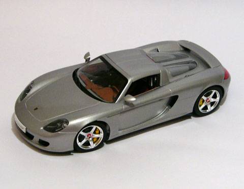 Porsche Carrera GT - Escala 1/24