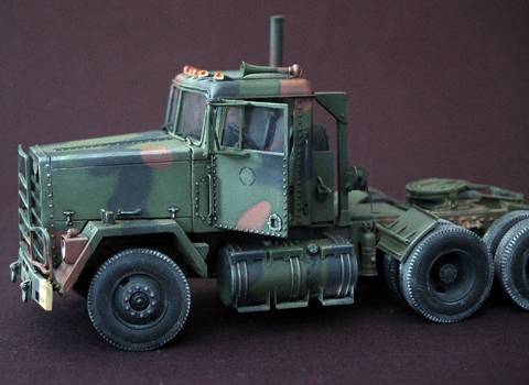 Cabeza Tractora M915A1 con Semiremolque M872 US Army. 