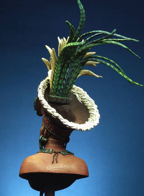 Busto Sacerdote Maya - 200 mm.  