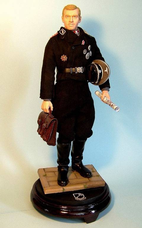 Standartenfhurer - Escala 1/6