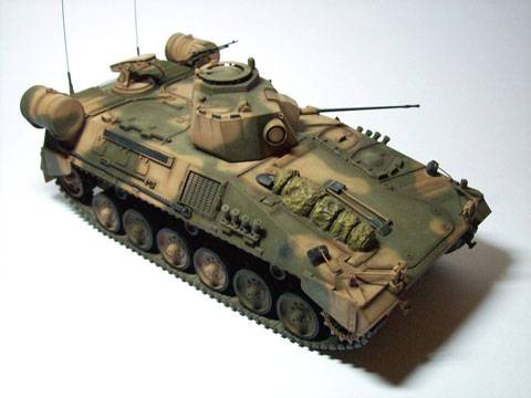Tanque Argentino Mediano en su versi&oacute;n VCTP (vehiculo de combate para transporte de personal)