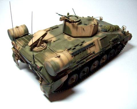 Tanque Argentino Mediano en su versi&oacute;n VCTP (vehiculo de combate para transporte de personal)