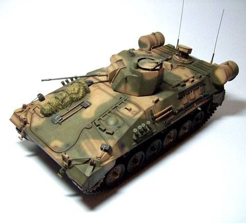 Tanque Argentino Mediano en su versi&oacute;n VCTP (vehiculo de combate para transporte de personal)