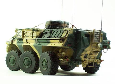 Fuchs TPz1 Britanico - Vehiculo de Reconocimiento en la OIF.  