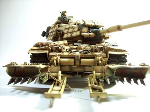  M60A1 "RISE" utilizado durante las operaciones denominadas "Escudo y Tormenta del Desierto" 