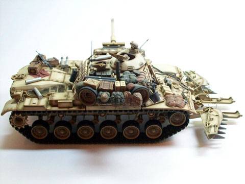  M60A1 "RISE" utilizado durante las operaciones denominadas "Escudo y Tormenta del Desierto" 