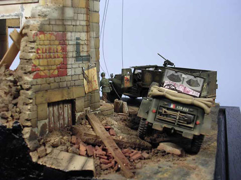 Diorama a escala 1/35 recreando una escena durante la liberaci&oacute;n de Par&iacute;s en 1944 por la novena divisi&oacute;n americana. 
