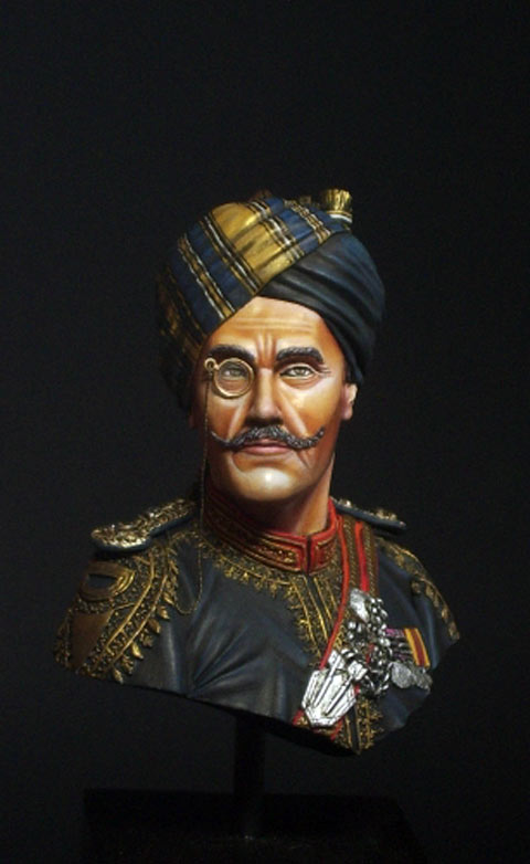 Busto Oficial Britanico del 11th King Edwards Own Lancers - Escala 1/10