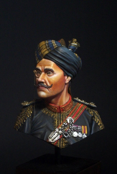 Busto Oficial Britanico del 11th King Edwards Own Lancers - Escala 1/10