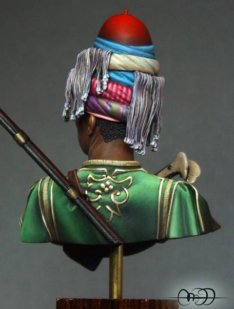 Busto Black Bashibuzuk