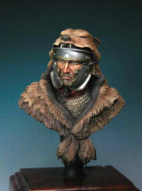 Busto de un Signifer Romano - 1st Century A.D.  