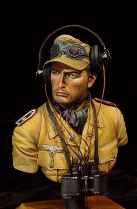 Busto de un Oficial de Comunicaciones de un Panzer. 
