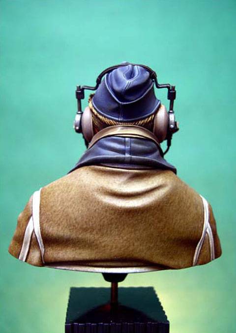 Oficial de Comunicaciones tripulante de un Submarino Aleman. 