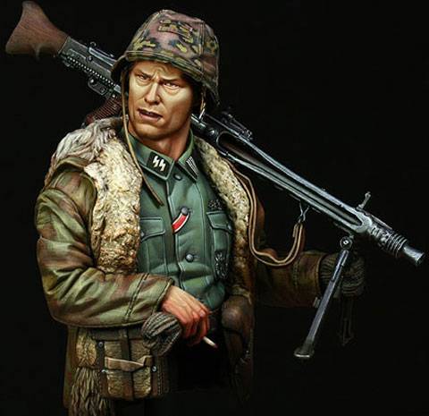 Busto Portador de MG-42 Waffen SS - Ardenas 1944. 