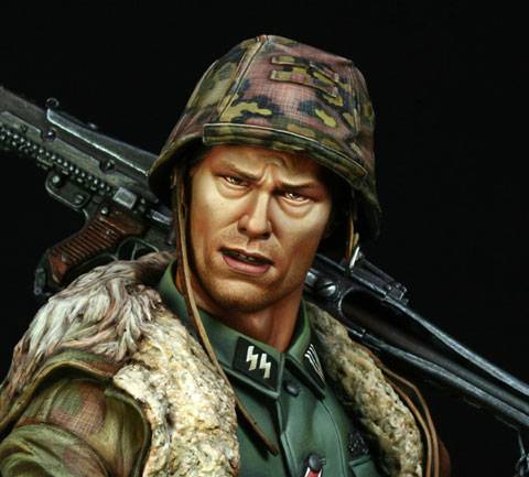 Busto Portador de MG-42 Waffen SS - Ardenas 1944. 