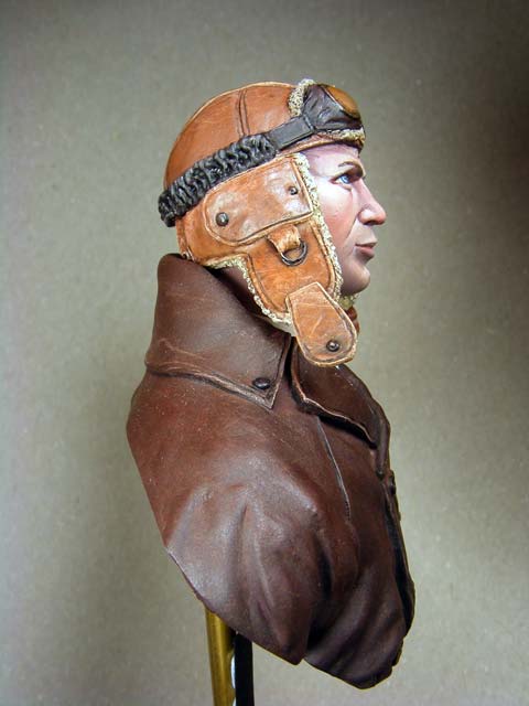 Busto El pasajero del Tiempo - Escala 1/10
