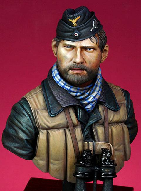 Busto de un Oficial de Submarinos - IIWW