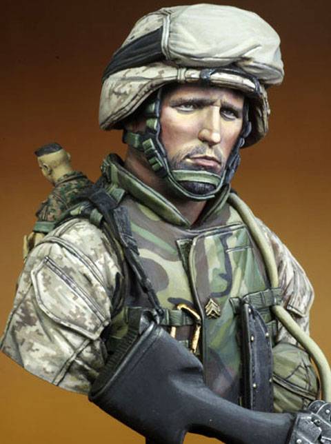 Busto de un Marine de los Estados Unidos en Iraq - 2004