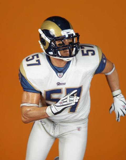 Modelado y pintura representando al jugador de Football americano Chris Chamberlain