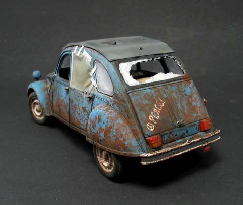Diorama Citroen 2 Cv Abandonado - Escala 1/24