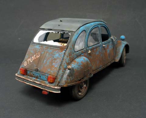 Diorama Citroen 2 Cv Abandonado - Escala 1/24
