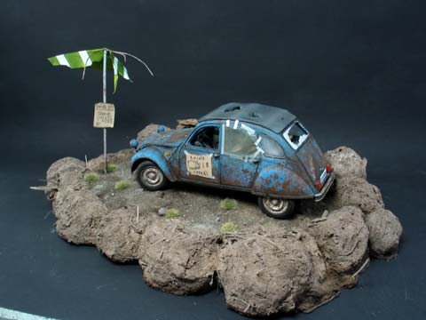 Diorama Citroen 2 Cv Abandonado - Escala 1/24