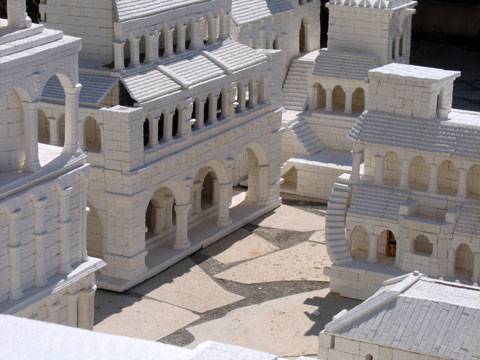 Escenografia sobre los edificios de Minas Tirith.