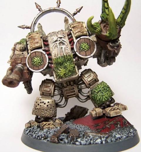 Dreadnought Black de Asalto en combate. 