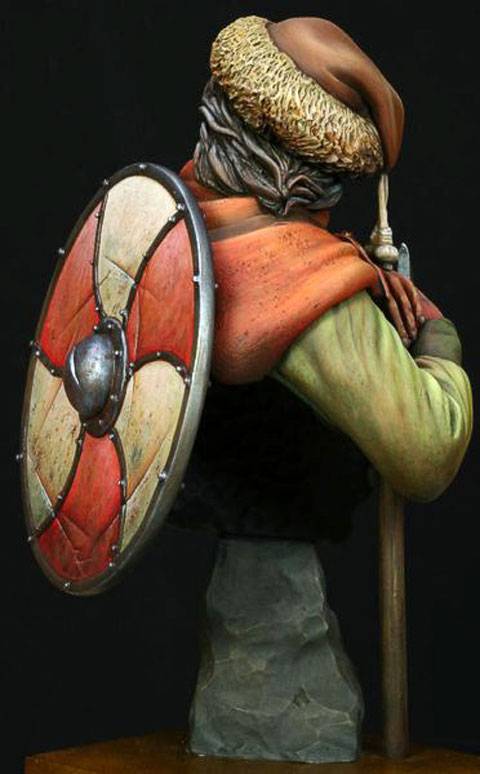 Busto de un Curtido y Veterano Vikingo