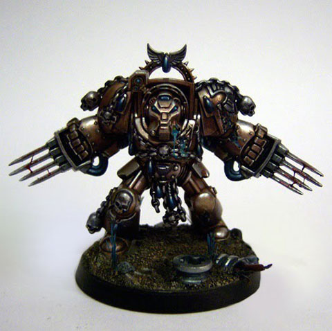 Una magnifica pieza la de este exterminador a escala de 28mm
