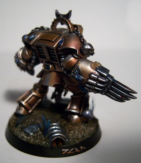 Una magnifica pieza la de este exterminador a escala de 28mm