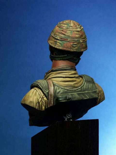 Soldado de la 185 Division Paracaidista Folgore - Escala 200mm