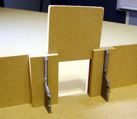 Costruccion de habit&aacute;culos para Juegos futuristas de Tablero en 25 o 28 mm.