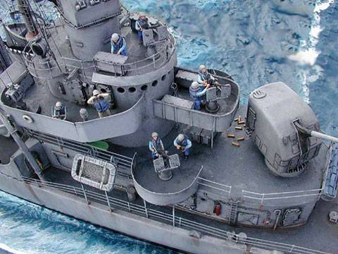Diorama Naval del USS Halford - 1945