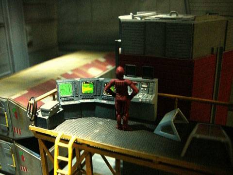 C3PO en Hangar - Base Rebelde de Star Wars