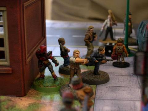 Partida de wargame Zombie Invasion jugada por el grupo Napnuts en Singapur 