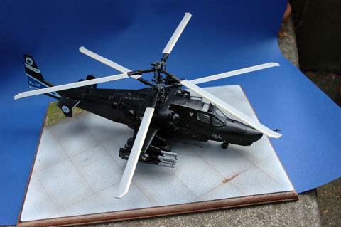 Helicoptero Kamov Ka-50 Hokum en Negro
