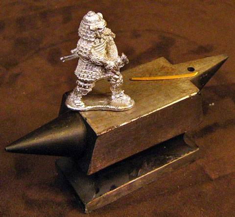 Fabricacion de una Katana a escala de 28 mm. 